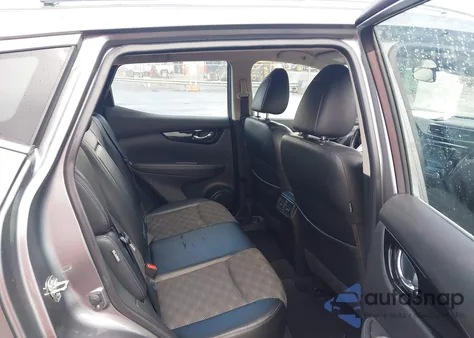 2021 Nissan Rogue Sport Sv Awd Xtronic Cvt z USA, uszkodzony, nr VIN JN1BJ1BWXMW440150